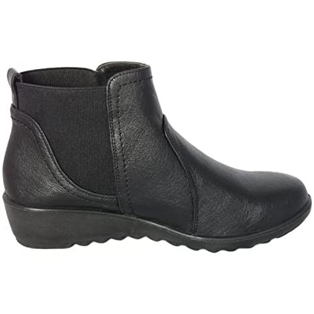 Cushion Walk Chelsea Boots