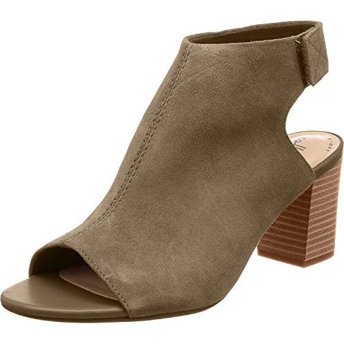 Clarks Deva Bell Sandals
