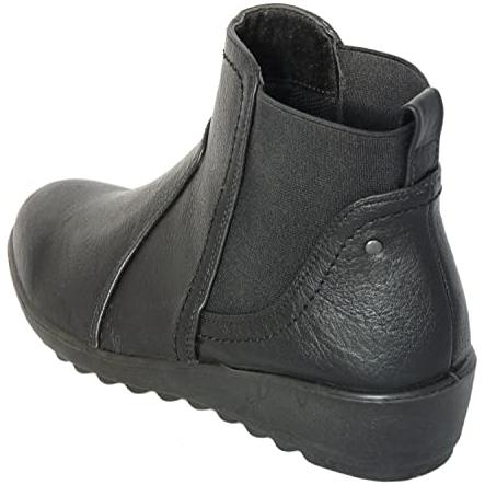 Cushion Walk Chelsea Boots