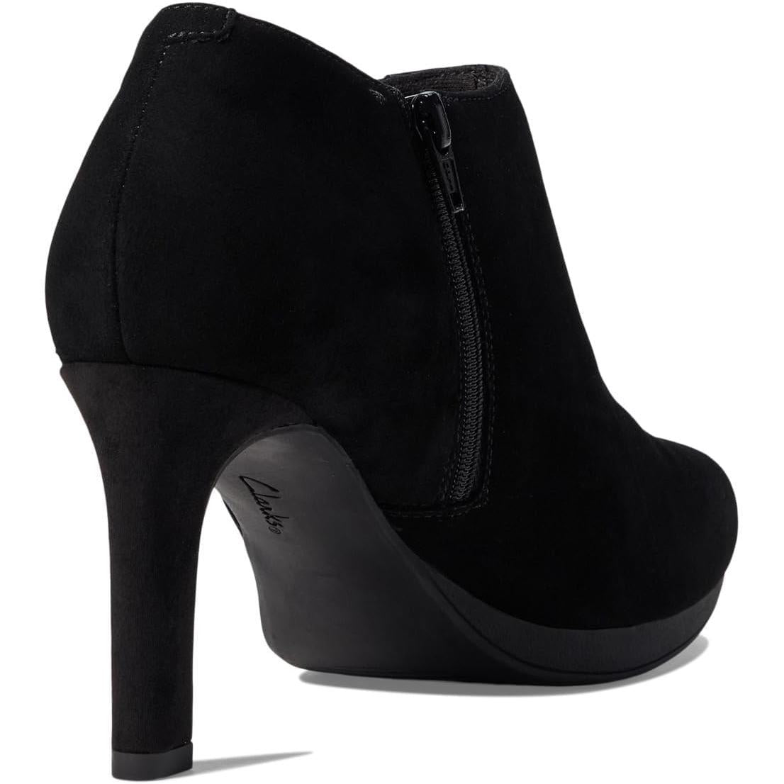 Clarks Charlten Bay Boots