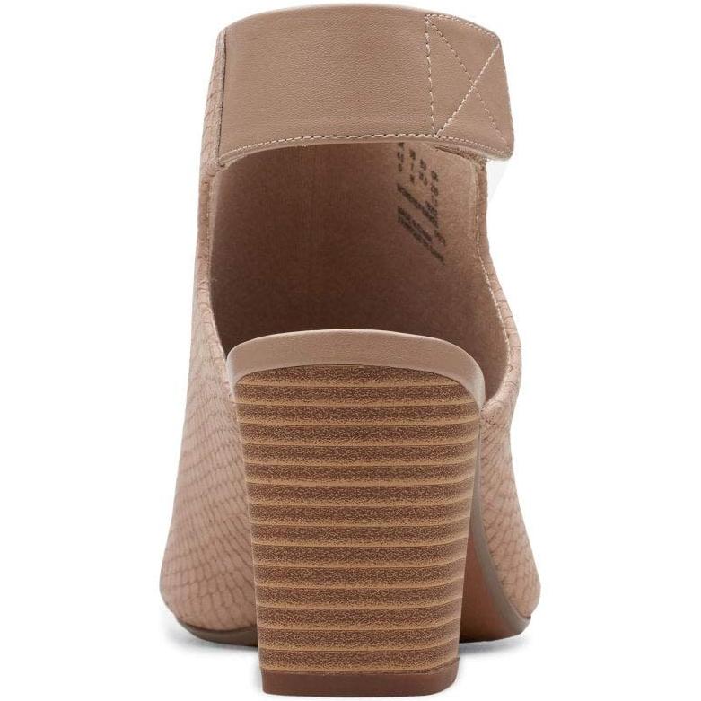 Clarks Deva Bell Sandals