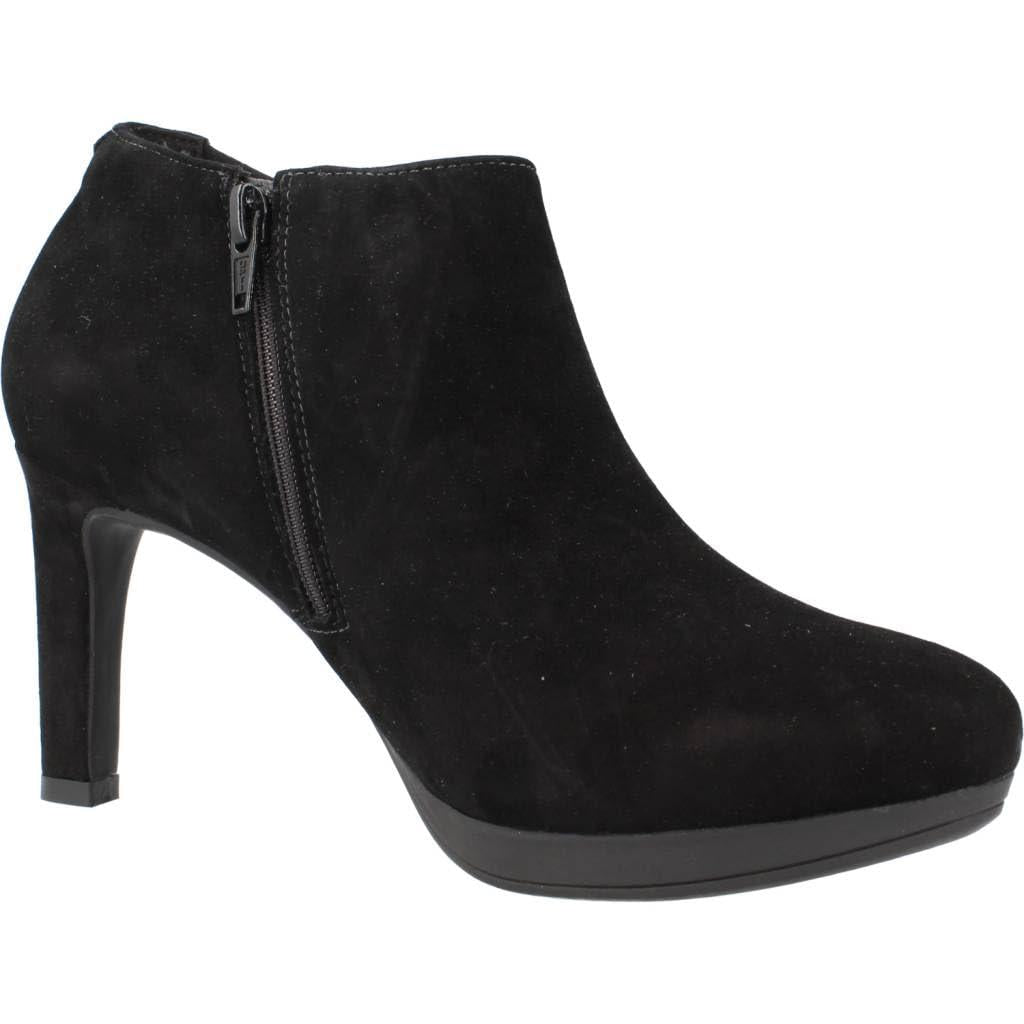 Clarks Ambyr Hope Heels