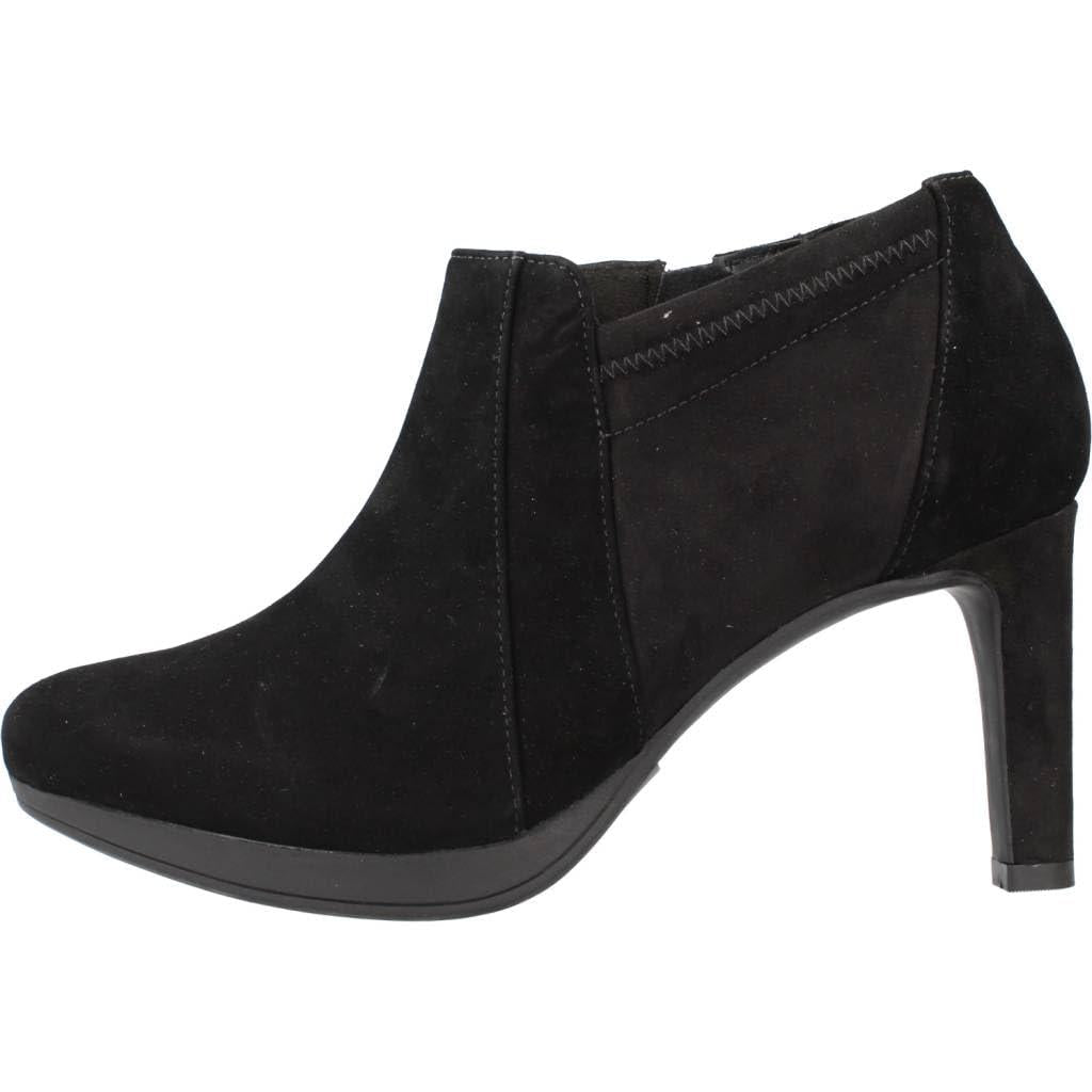 Clarks Ambyr Hope Heels
