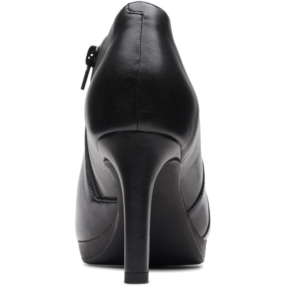 Clarks Charlten Bay Boots
