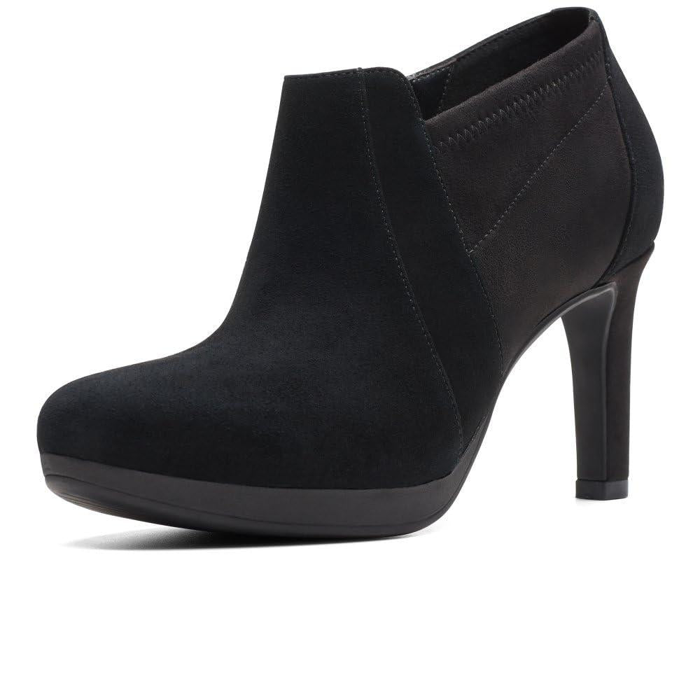 Clarks Charlten Bay Boots