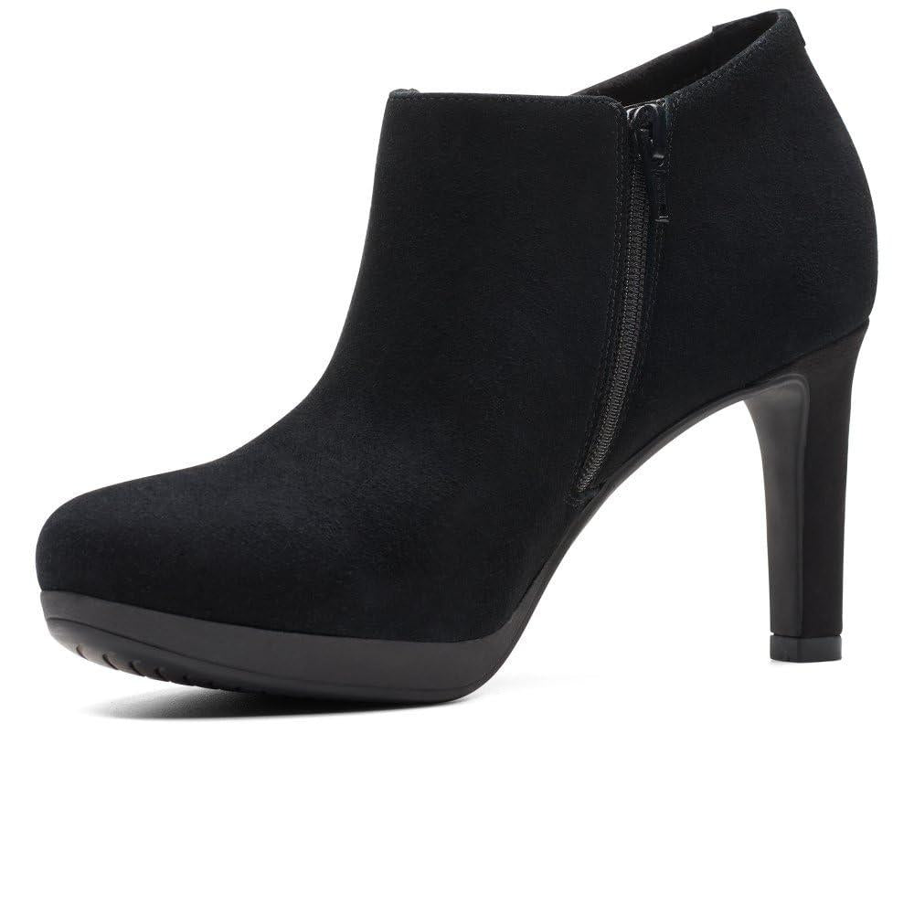 Clarks Charlten Bay Boots