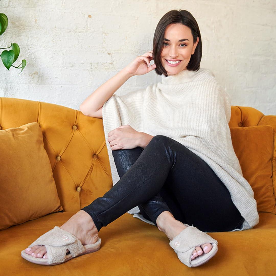 Strive Zoey Slippers