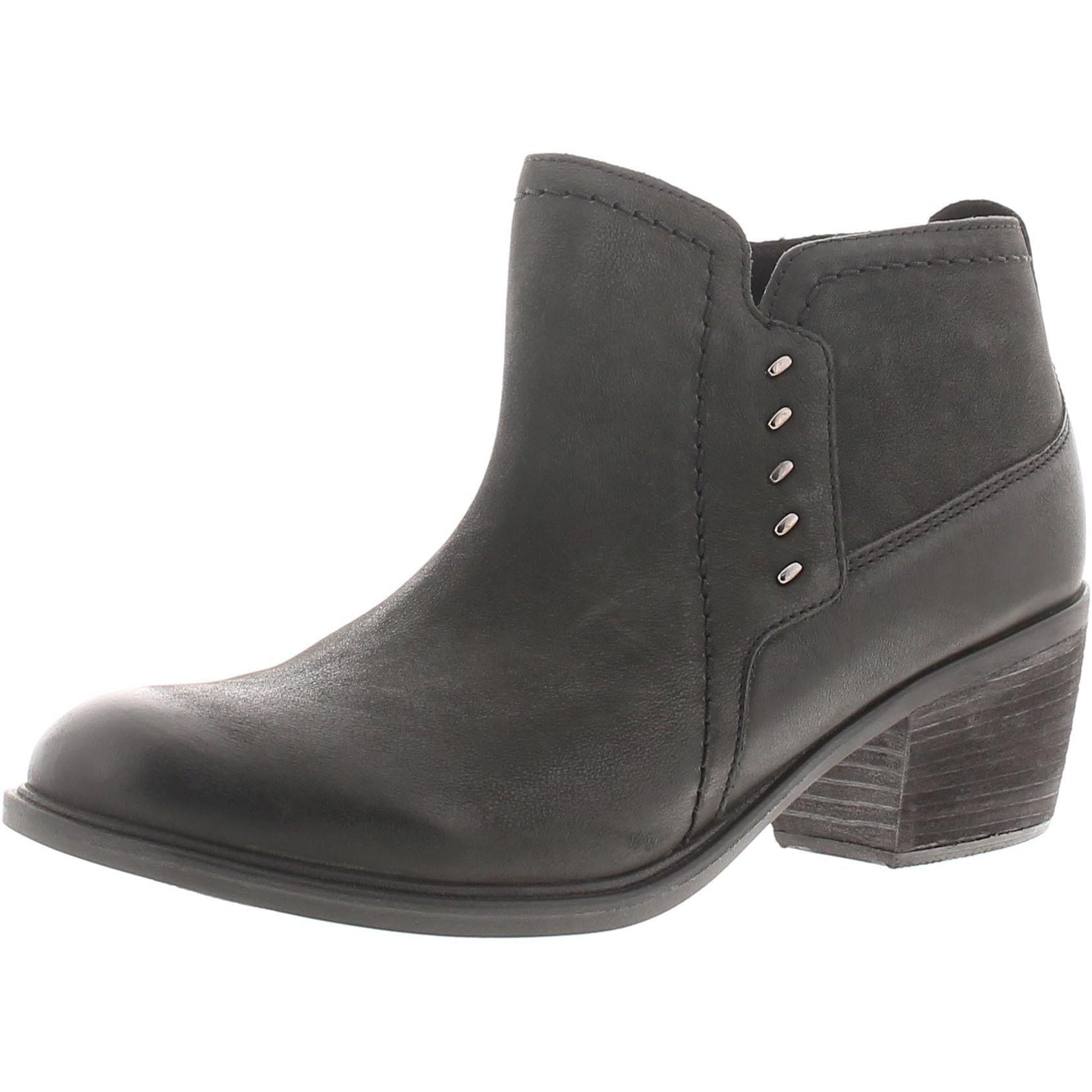 Clarks Neva Lo Boots