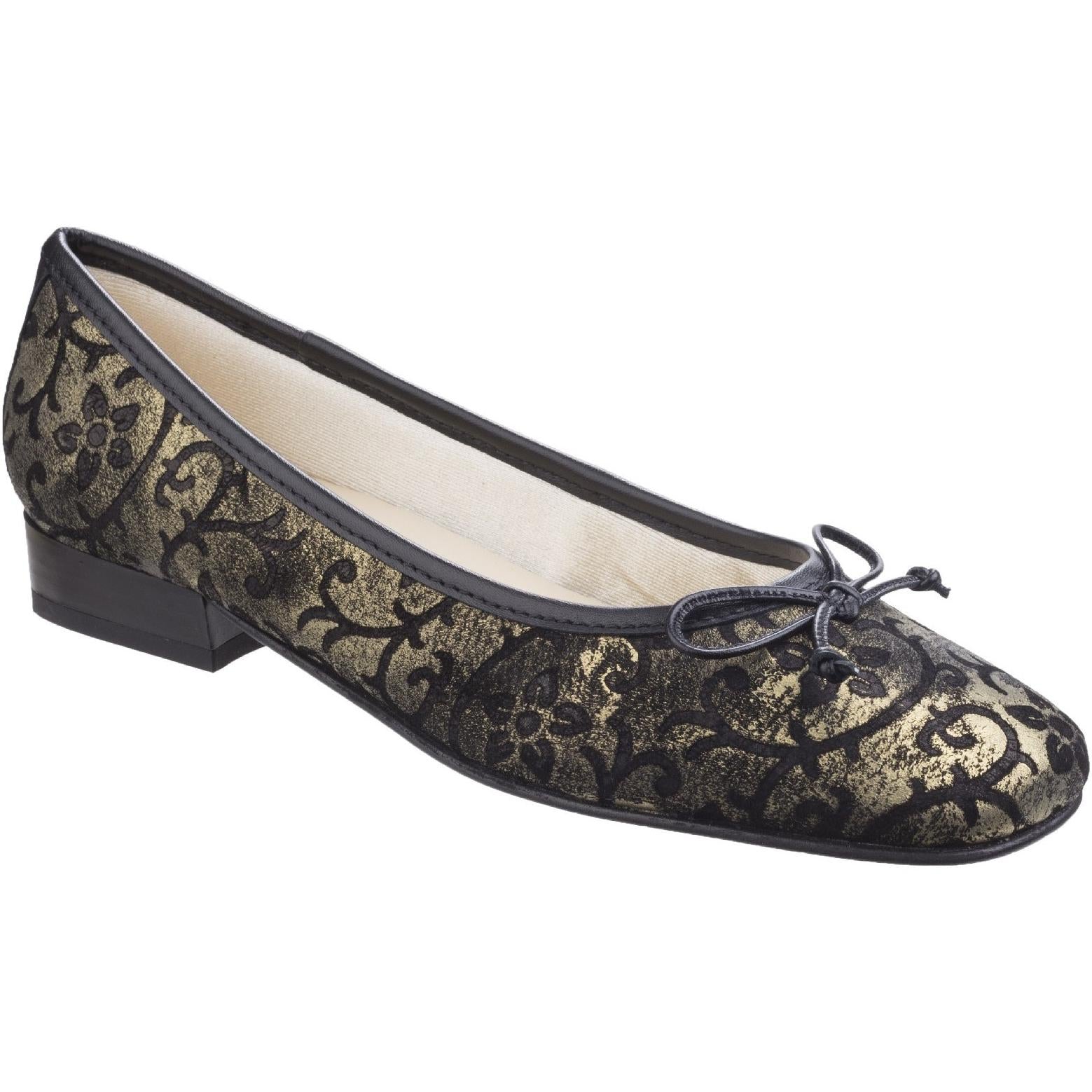 Riva Nicotta Bellet Court Shoe