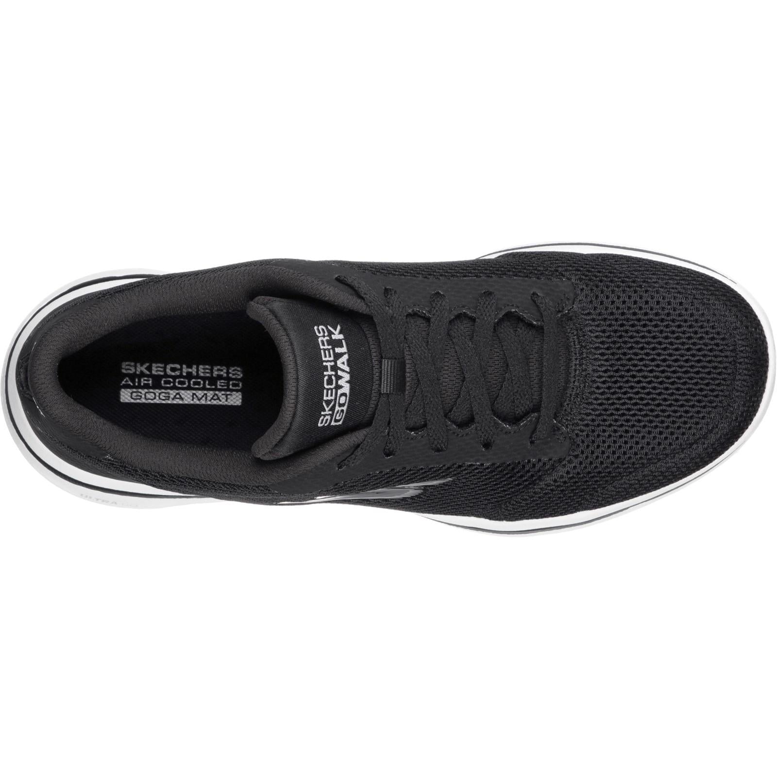 Skechers Gowalk 5 Lucky Sports Shoes