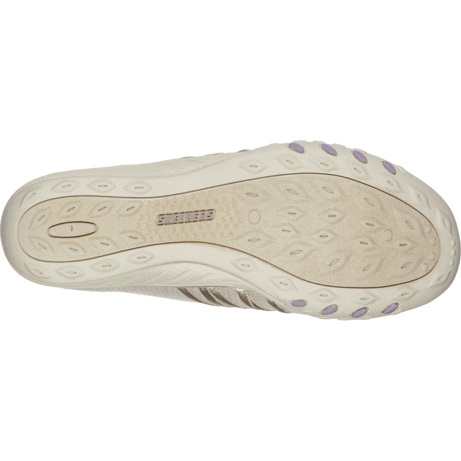 Skechers Breathe Easy Approachable Slip On Comfort Trainer