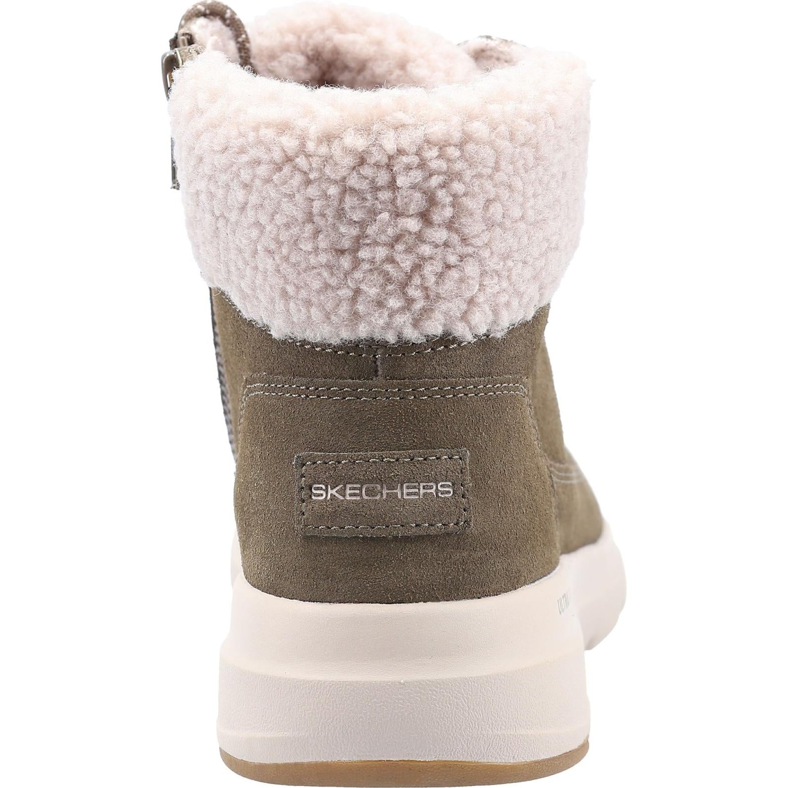 Skechers On-the-GO Glacial Ultra Woodlands Ankle Boots