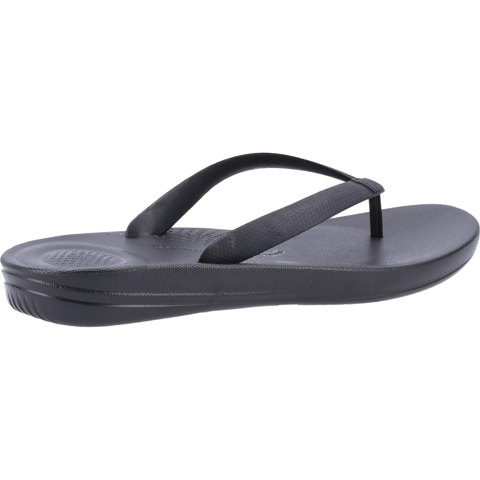 Fit Flop MEN'S iQUSHION ERGONOMIC FLIP-FLOPS Sandals