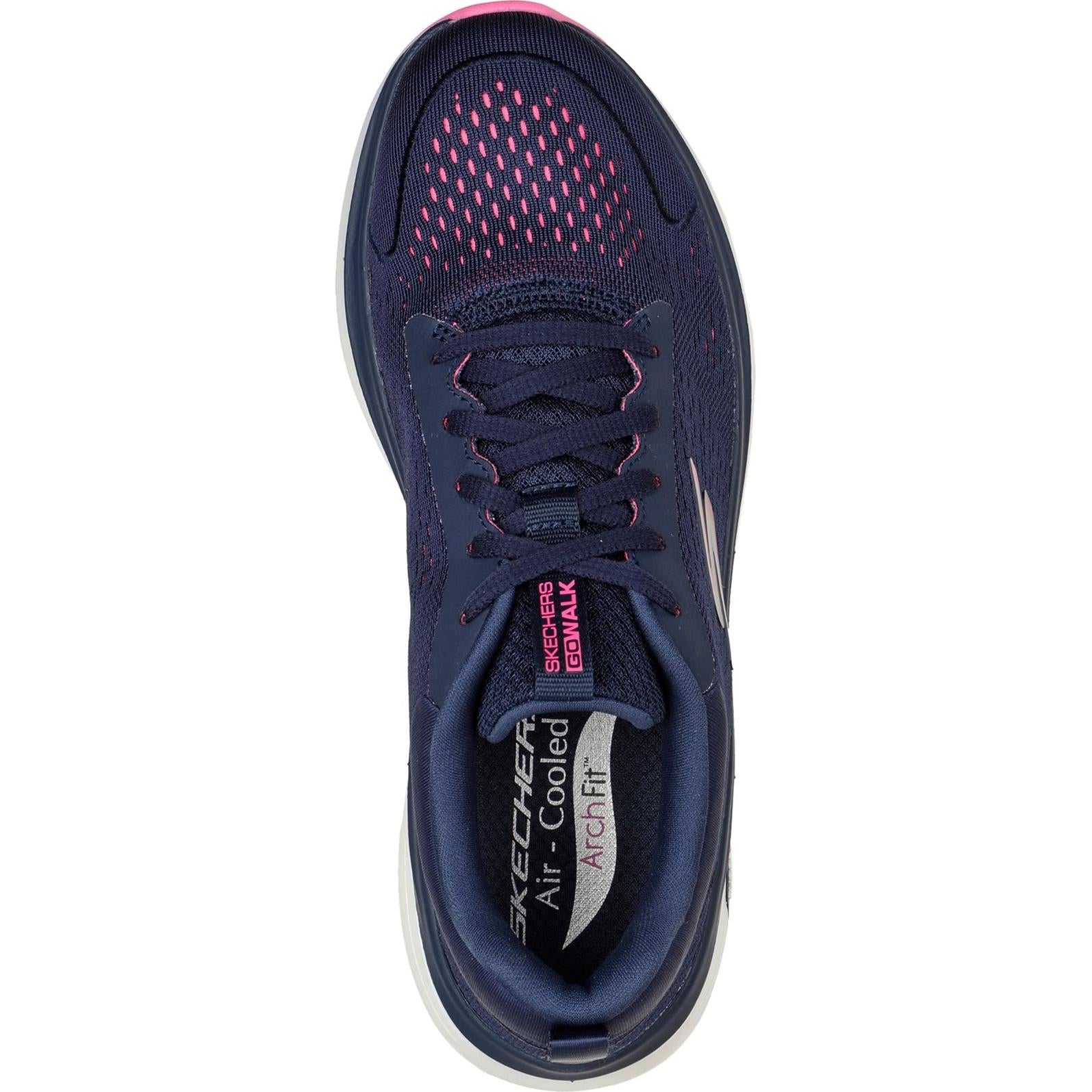 Skechers Go Walk Workout Walker Outpace Trainers