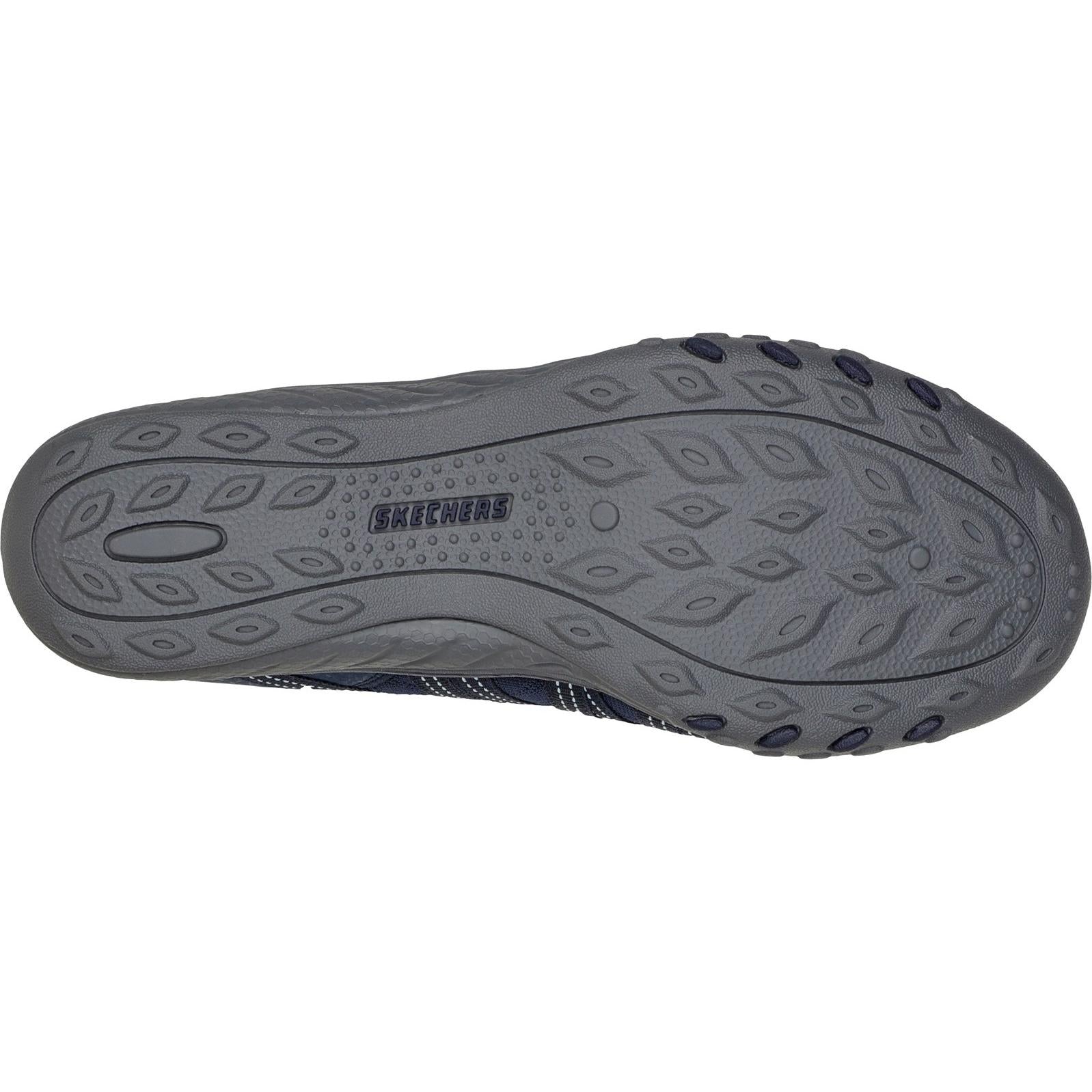 Skechers Breathe-Easy First Light Trainers