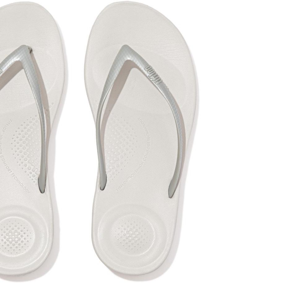 Fitflop iQushion Ergonomic Flip Flops Sandals