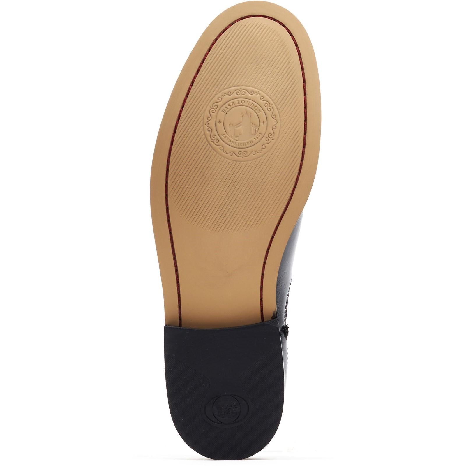 Base London Lynch Pull Up Plain Chelsea Boot