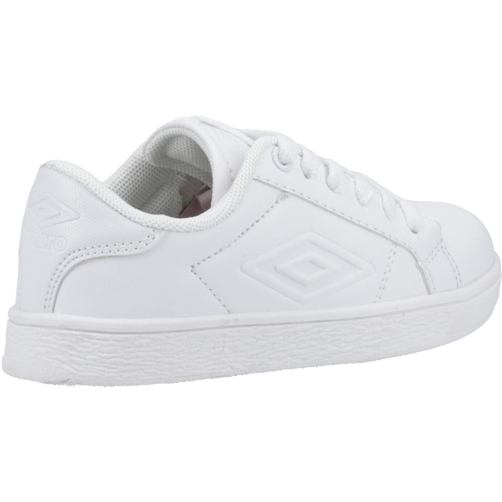 Umbro Medway V Jnr Shoe