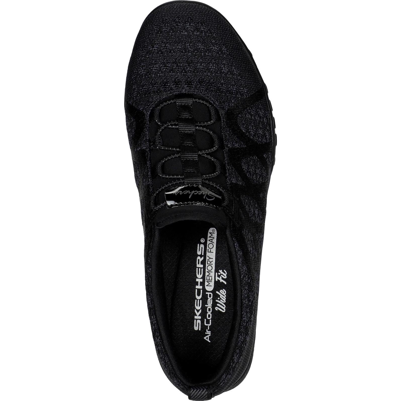 Skechers Relaxed Fit: Breathe-Easy Infi-Knity Trainer