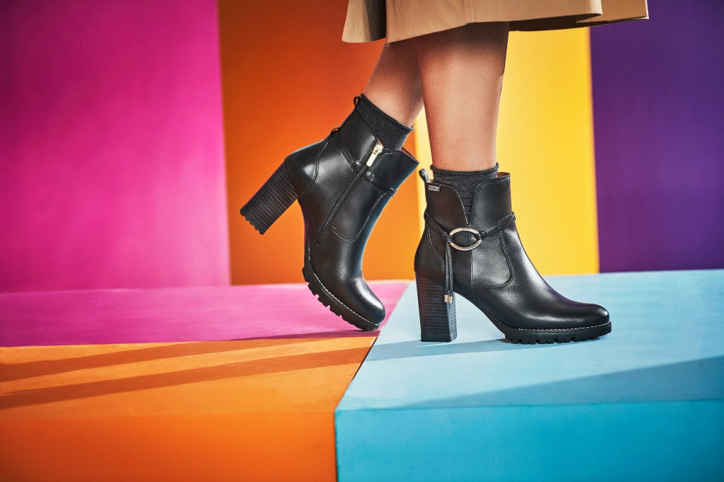 Winter Must-Haves: Waterproof Shoes and Snow Boots to Keep You Dry and Stylish