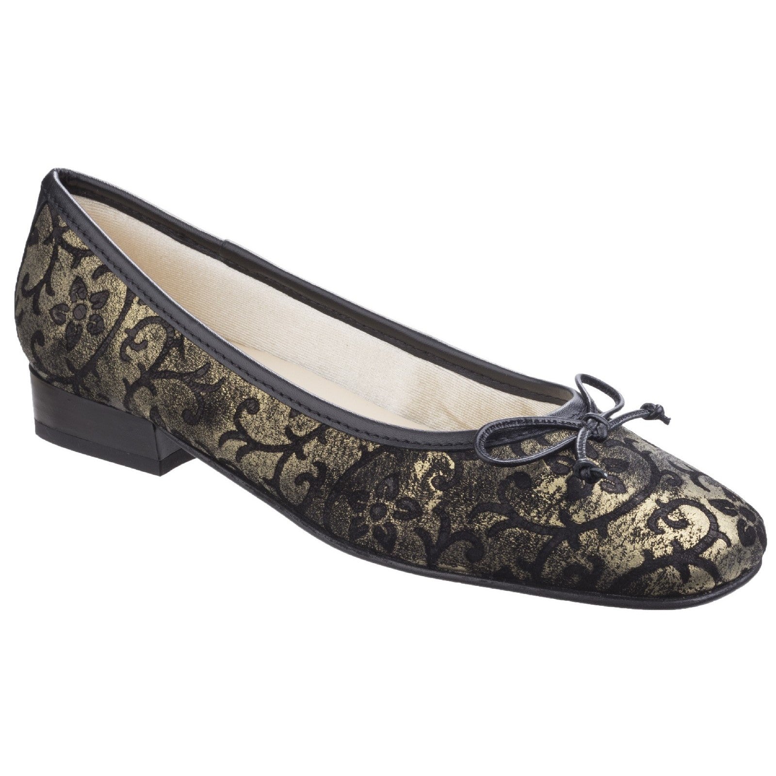 Riva Nicotta Bellet Court Shoe