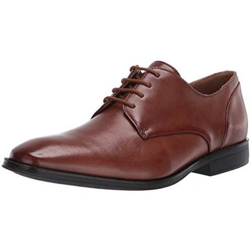 Clarks Gilman Cap Shoes