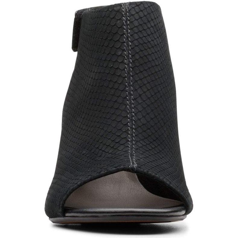 Clarks Deva Bell Sandals