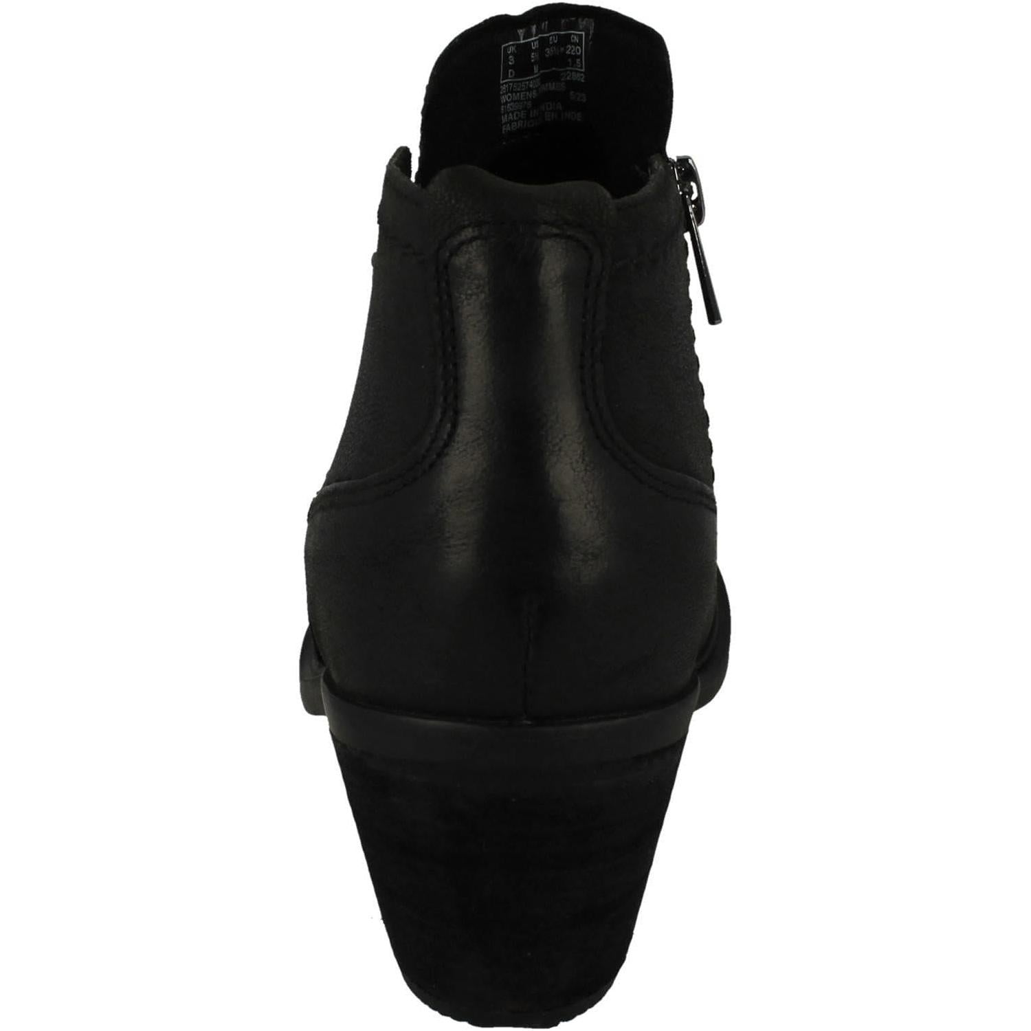 Clarks Neva Lo Boots