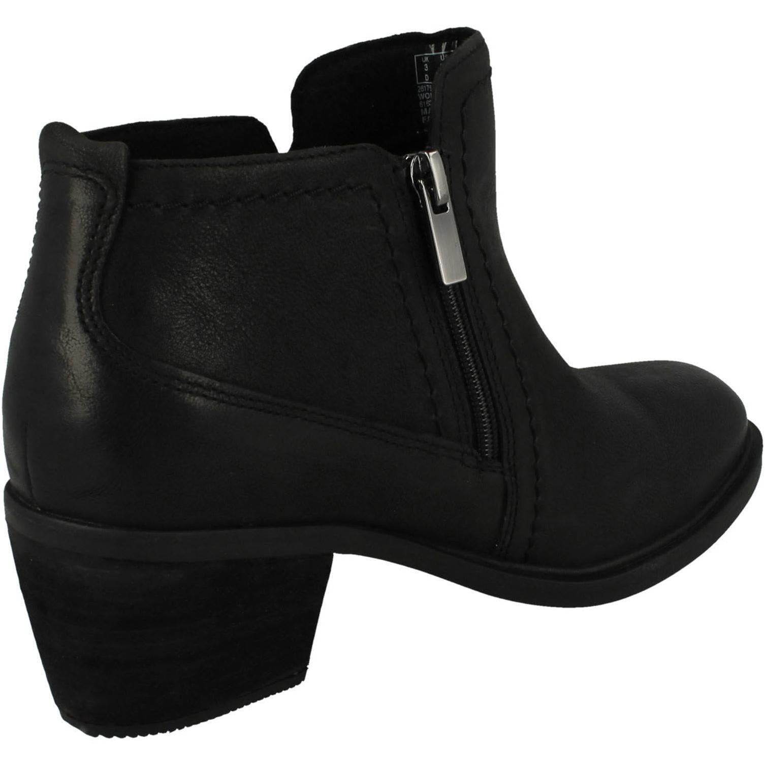 Clarks Neva Lo Boots
