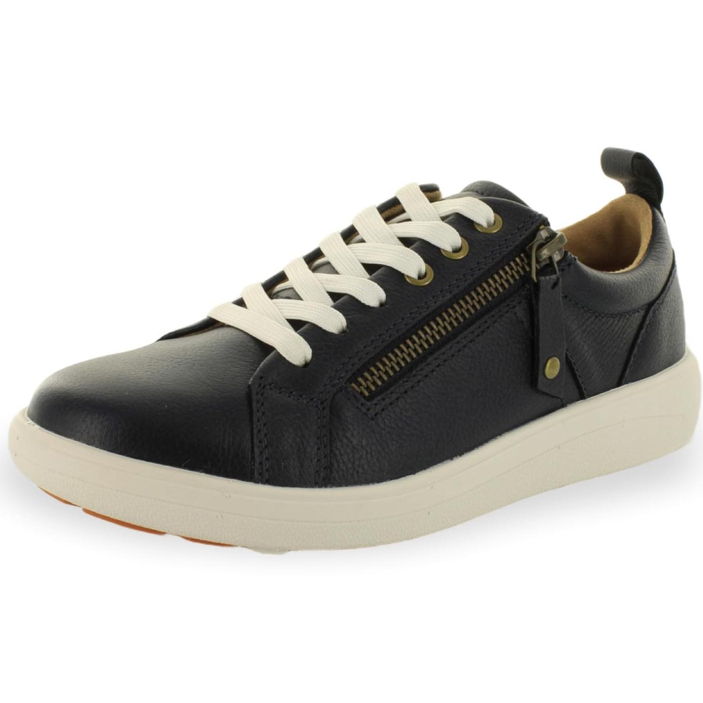 Strive Talia Trainers