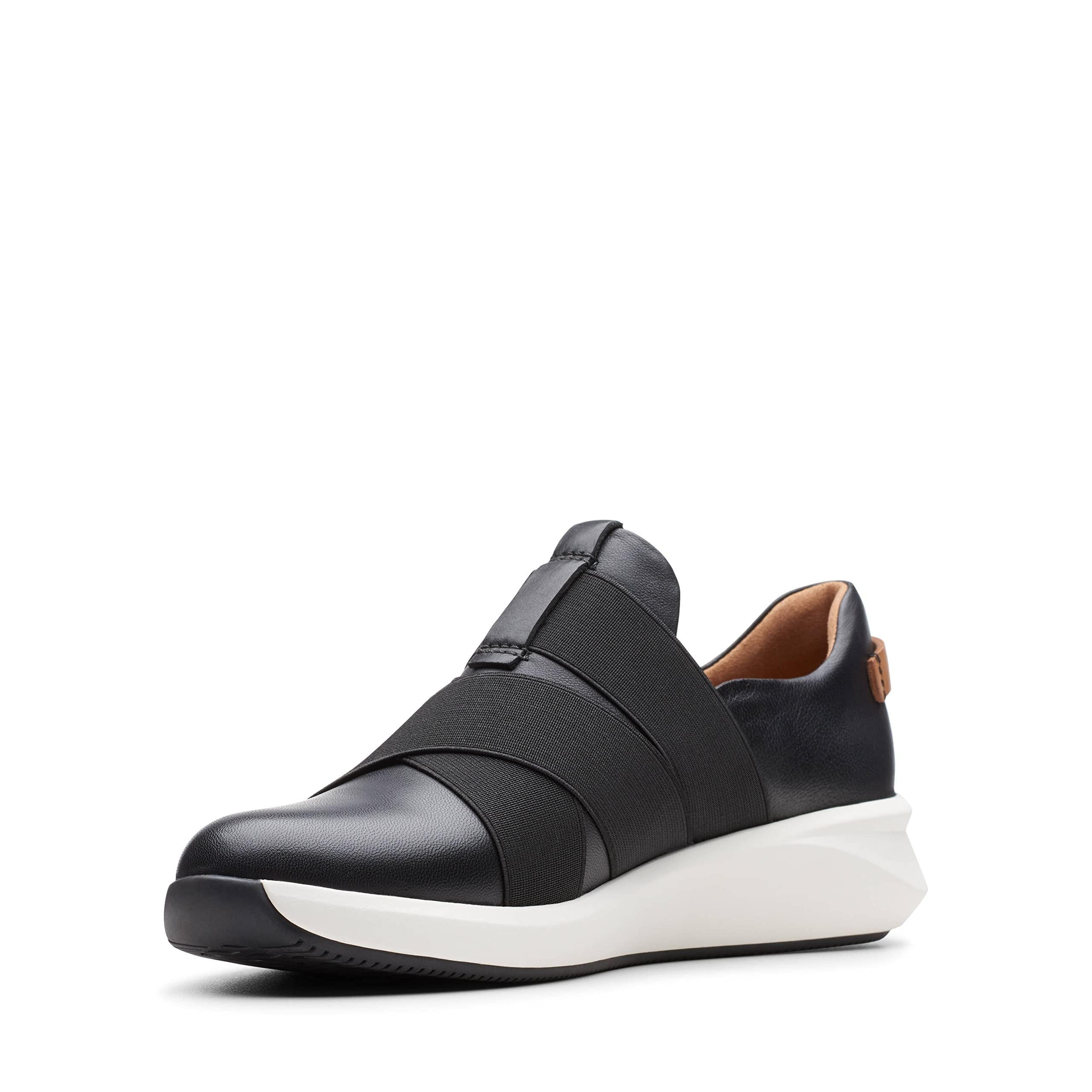 Clarks Un Rio Strap Trainers
