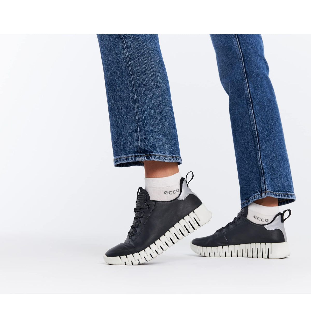 Ecco Gruuv Trainers