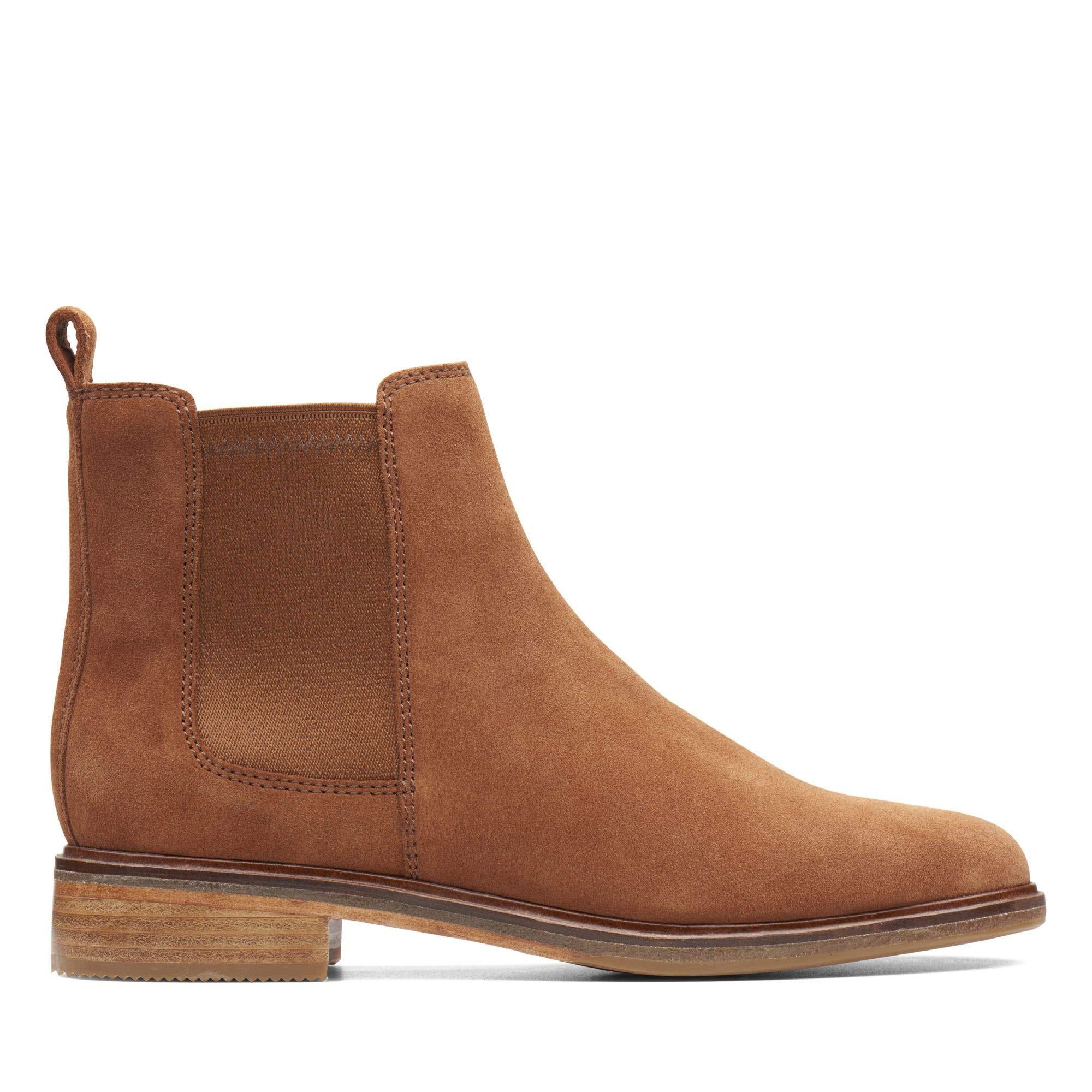 Clarks Un Rio Strap Trainers