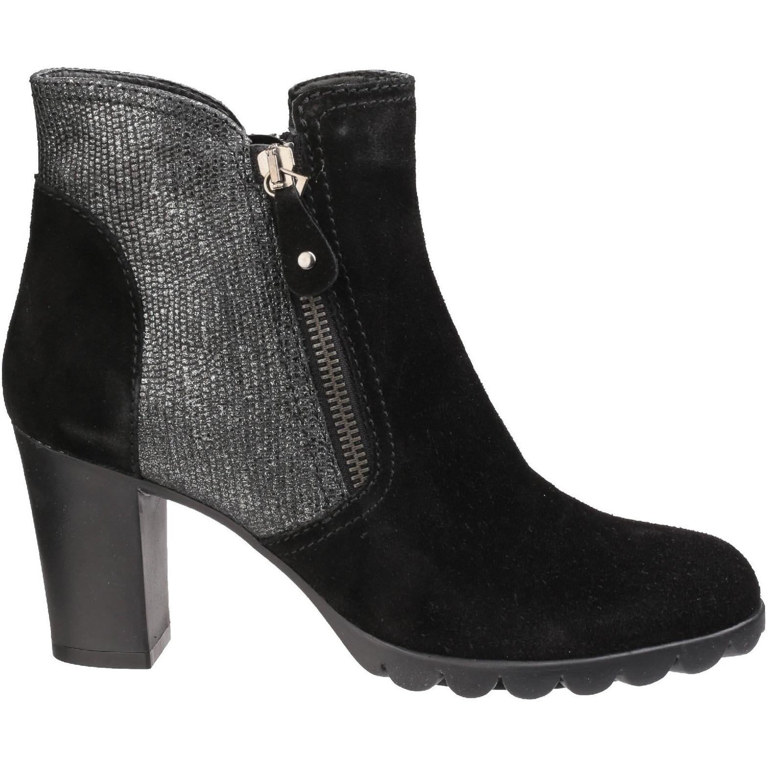 The Flexx Diply N Love Heeled Boot