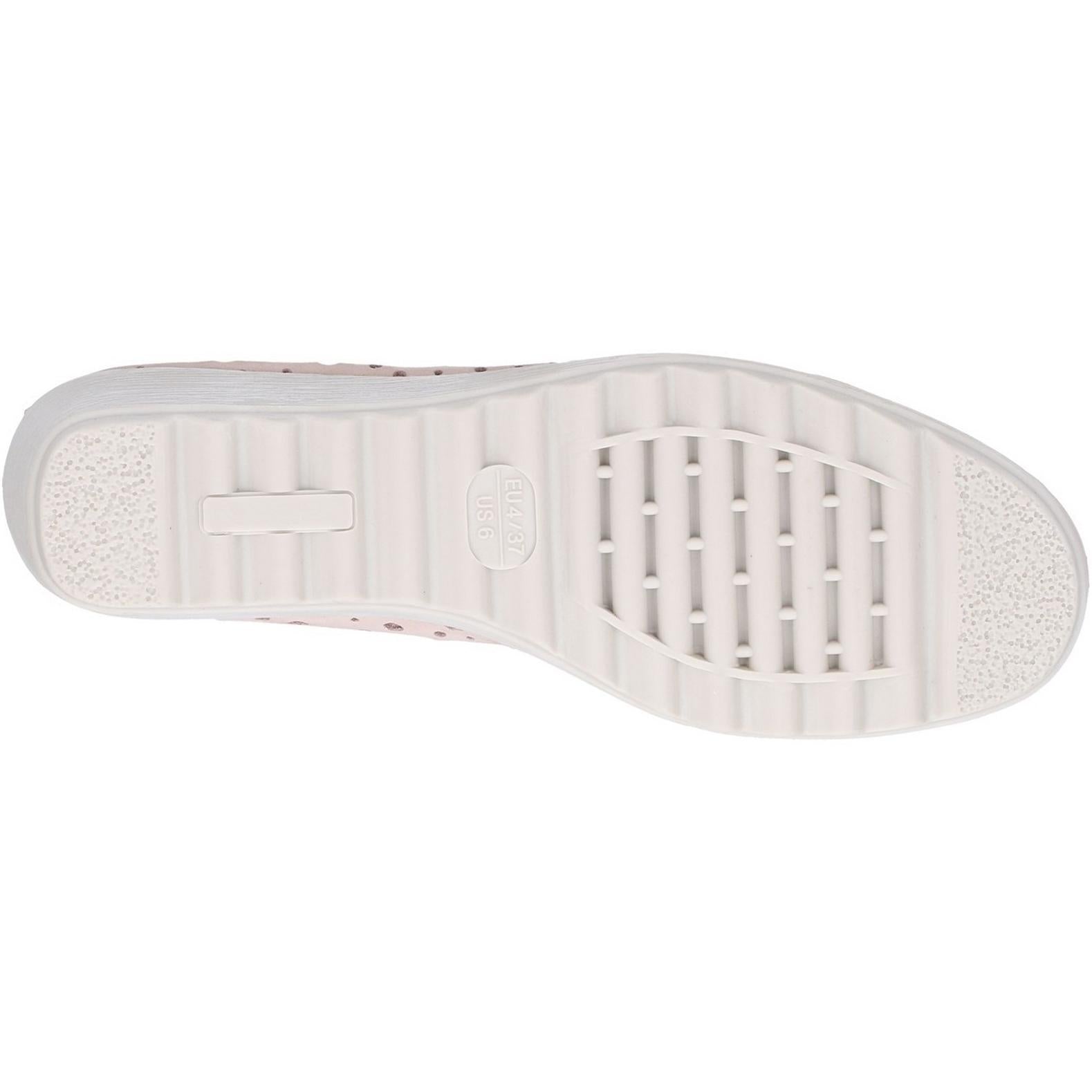 The Flexx Run Perfed Wedge Perforated Shoe