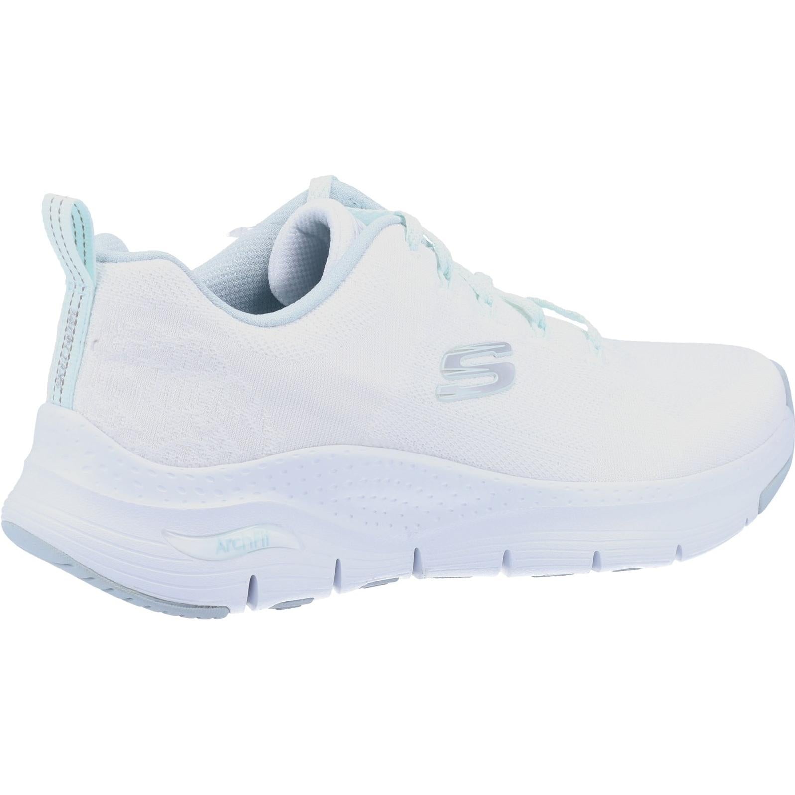 Skechers Arch Fit Comfy Wave Trainer