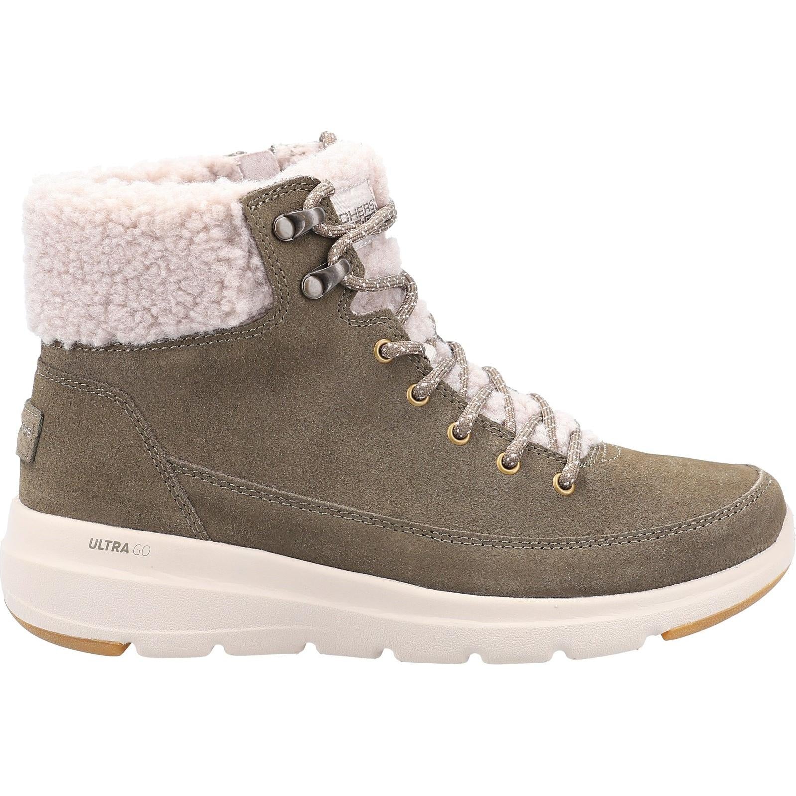 Skechers On-the-GO Glacial Ultra Woodlands Ankle Boots