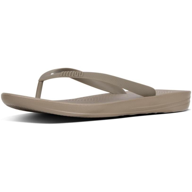 Fit Flop MEN'S iQUSHION ERGONOMIC FLIP-FLOPS Sandals