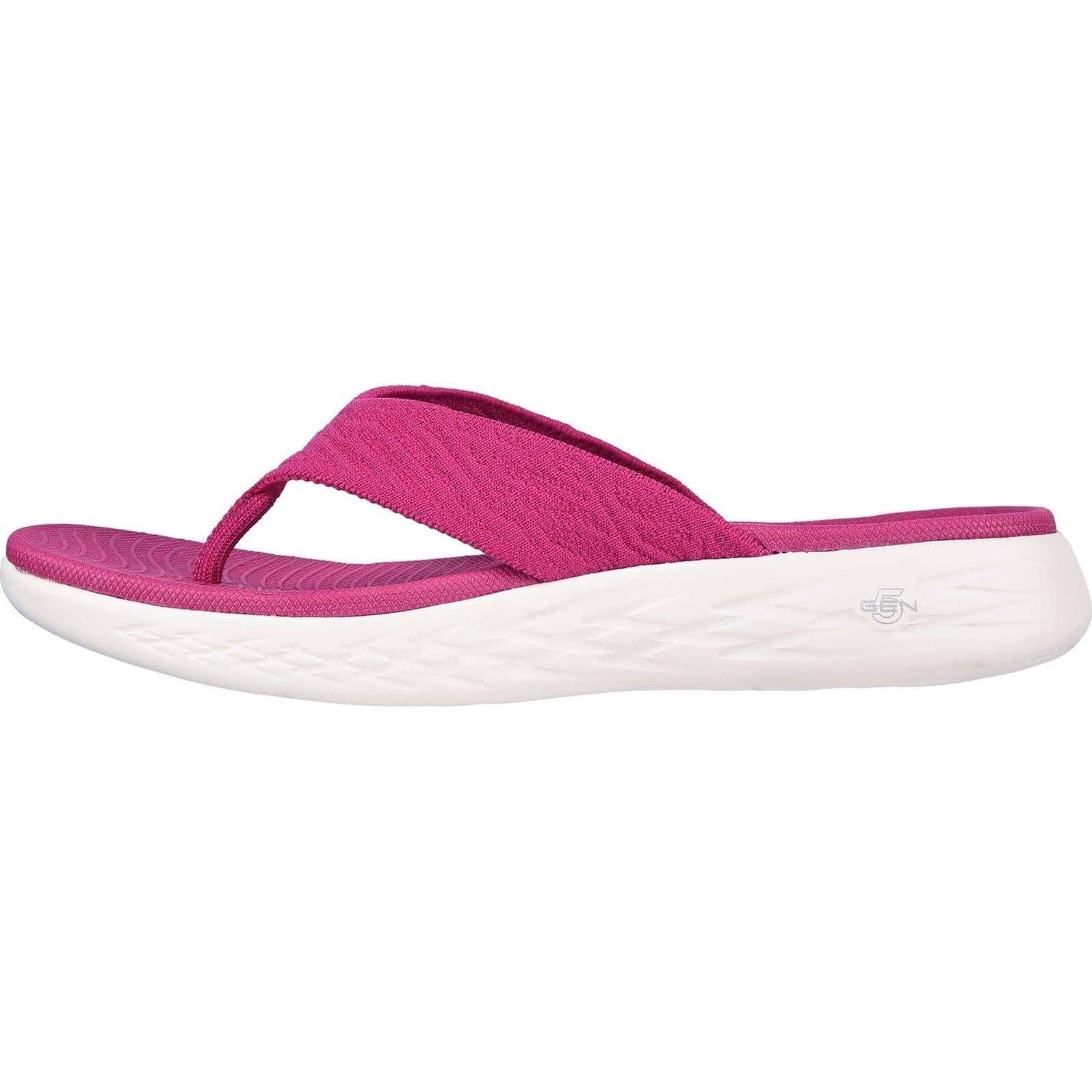 Skechers On-The-Go 600 Sunny Toe Post Slippers