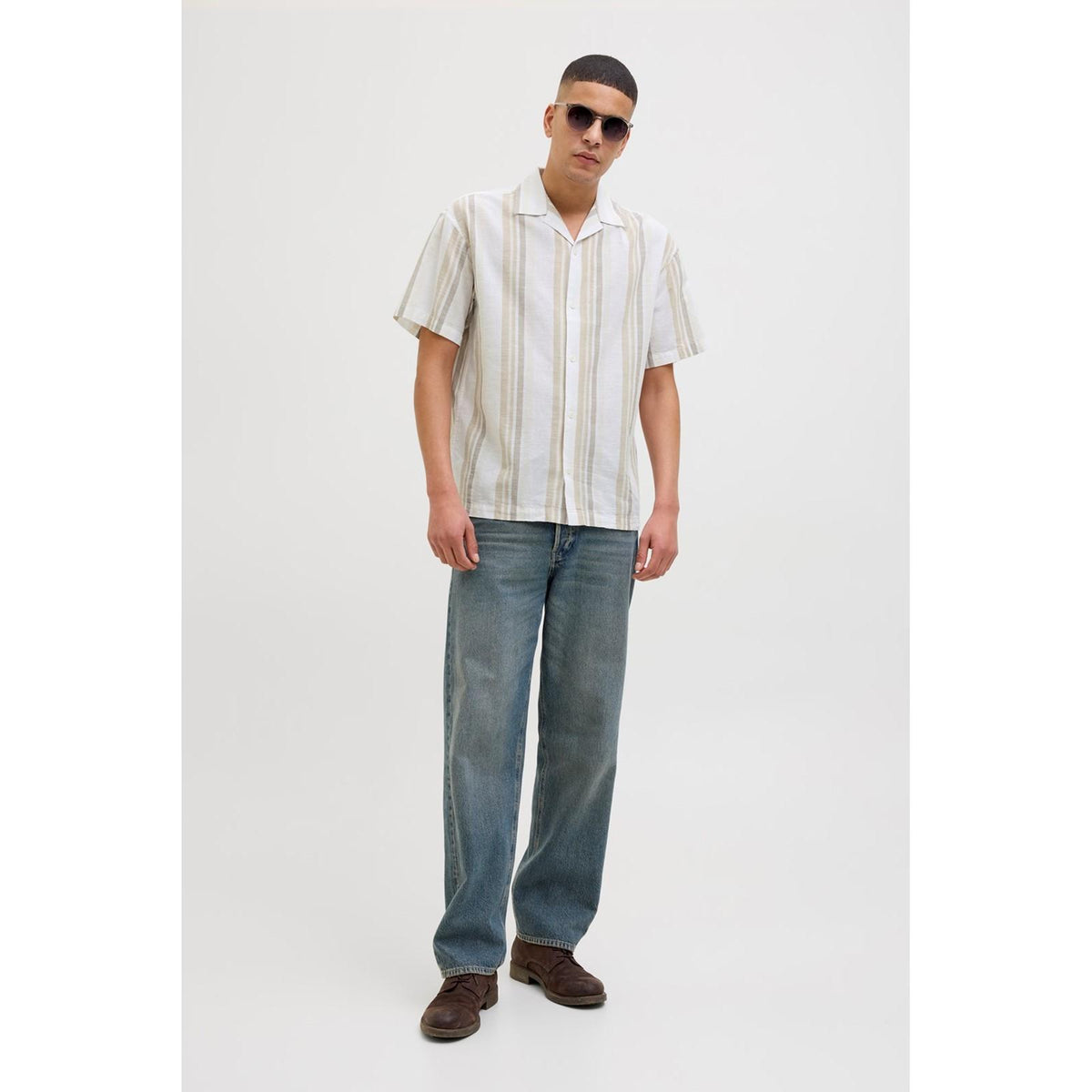Jack & Jones Jack & Jones Premium revere collar linen shirt in White with Green stripe Shoes